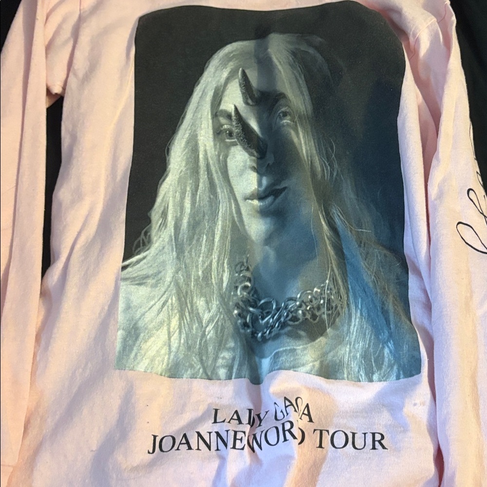 Pink Lady Gaga Joanne World Tour Shirt small